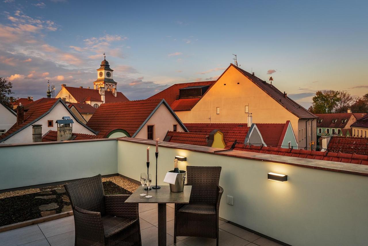 Hotel Bily Jednorozec Třeboň Eksteriør billede